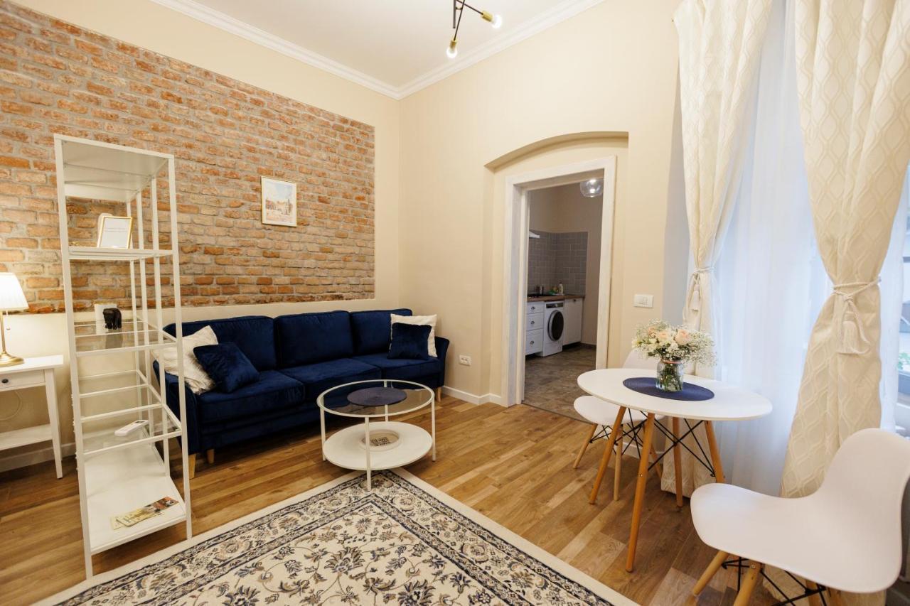 Jolie Flat In The Heart Of The City Temešvár Exteriér fotografie